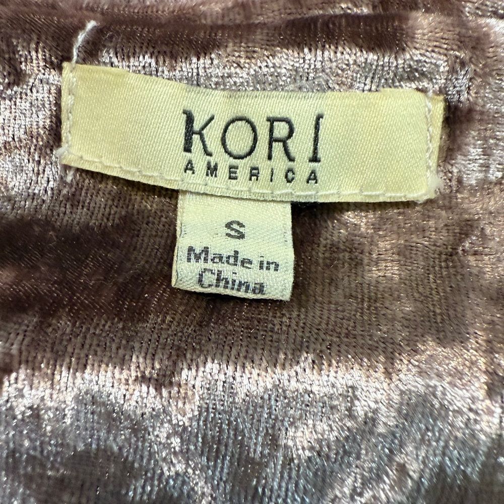 Kori size S mauve full zip heavy velvet jacket - Picture 5 of 9